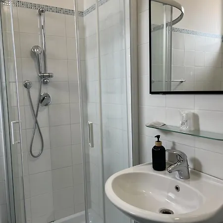Otel Roma 3*
